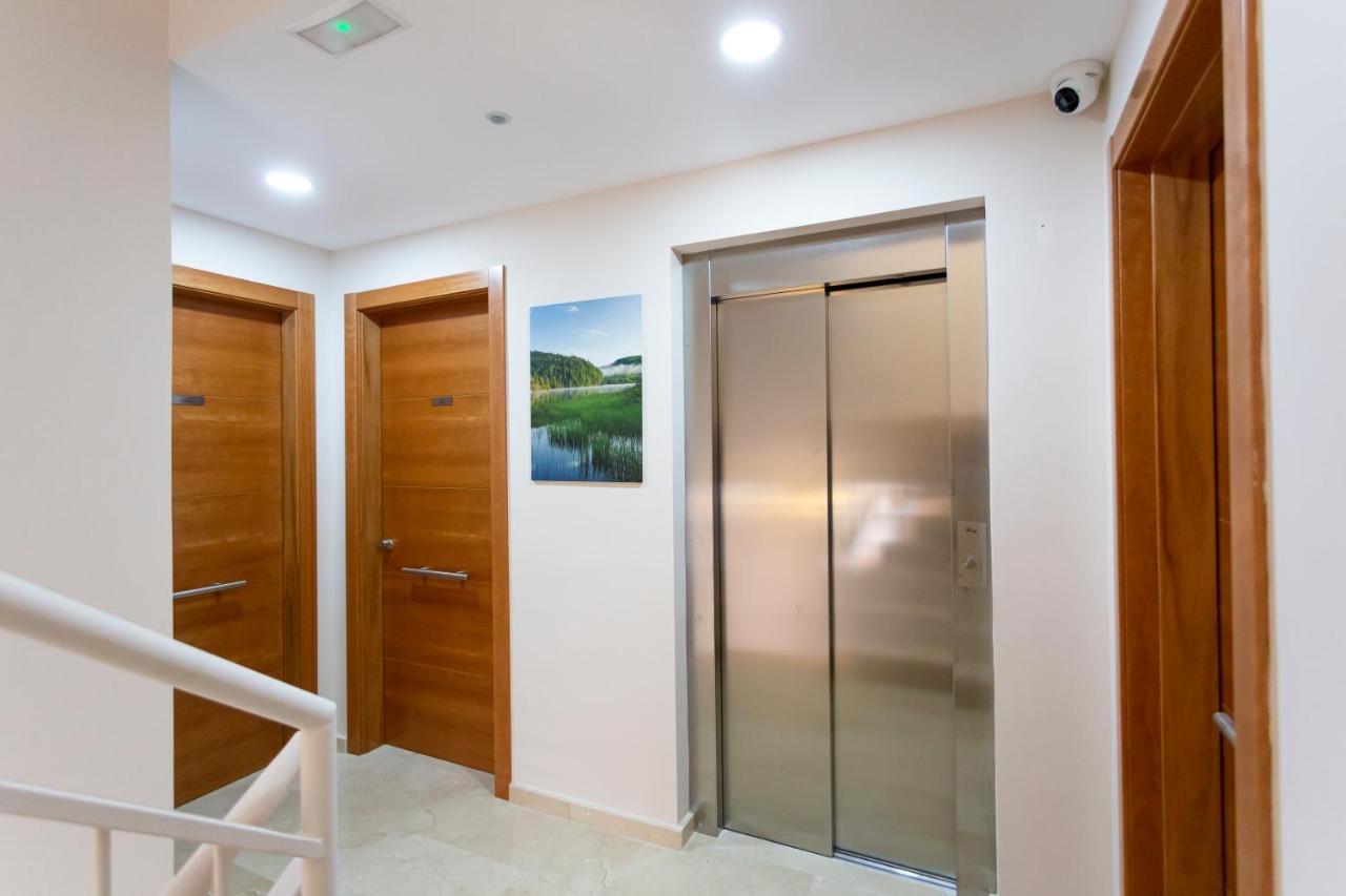 8 lacus duplex L'Hospitalet de Llobregat Extérieur photo